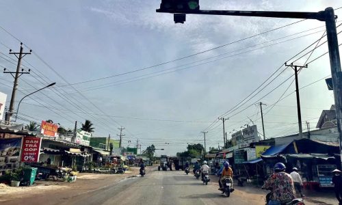 Ngân hàng dí quá cần bán gấp đất kế bên chợ Tân Hiệp Tân châu